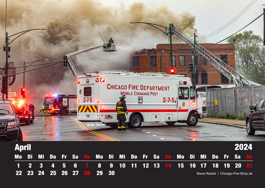 Chicago Fire Department Kalender 2024 Chicago Fire Shop De   April 900x900@2x 